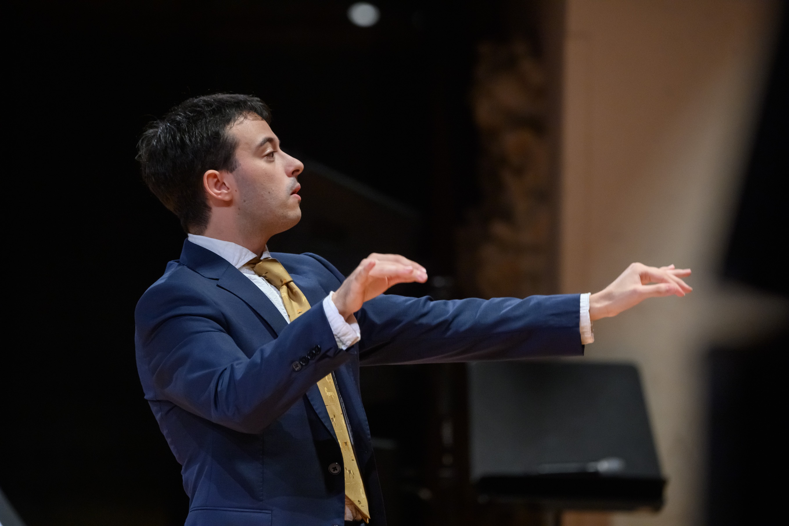 Manuel Torralba Quevedo conducting
